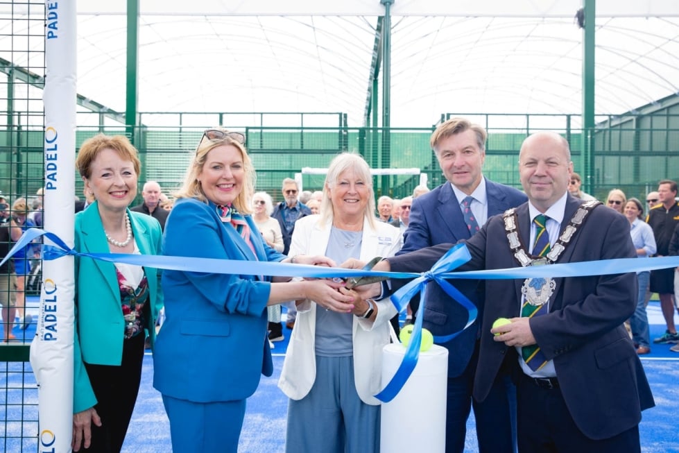 Sandi Procter cutting the ribbon on the padel court
