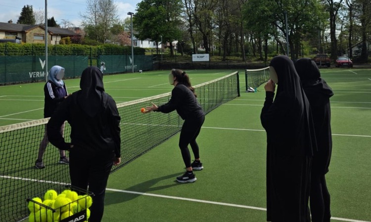 KRIMMZ Girls Youth Club